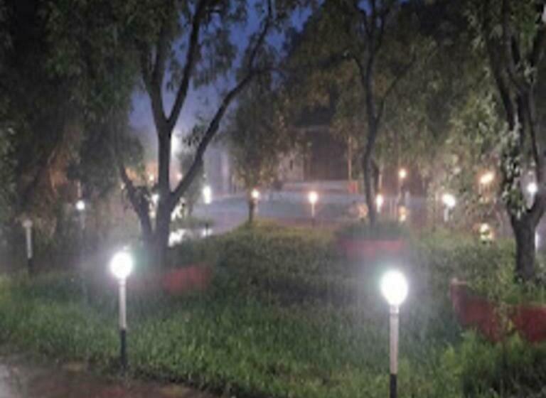 Отель Smita Baug Resort