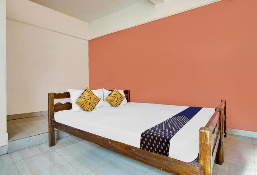 호텔 Spot On Aiwa Residency