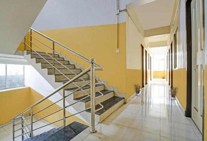 호텔 Spot On Aiwa Residency