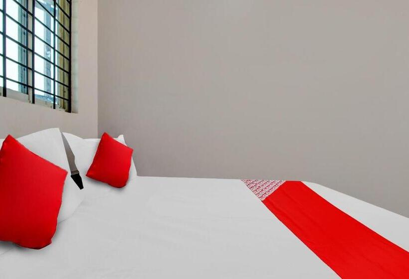 בית מלון כפרי Spot On Cks Lodge