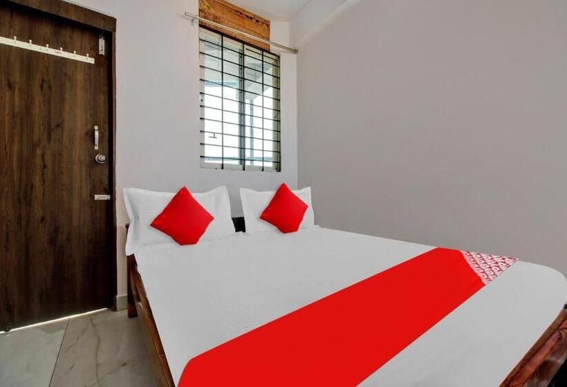 בית מלון כפרי Spot On Cks Lodge