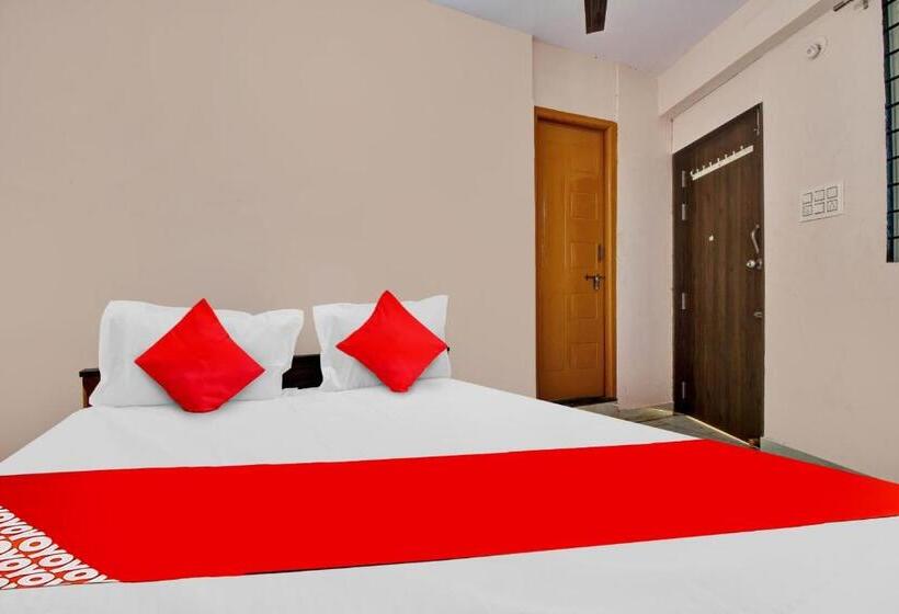 בית מלון כפרי Spot On Cks Lodge