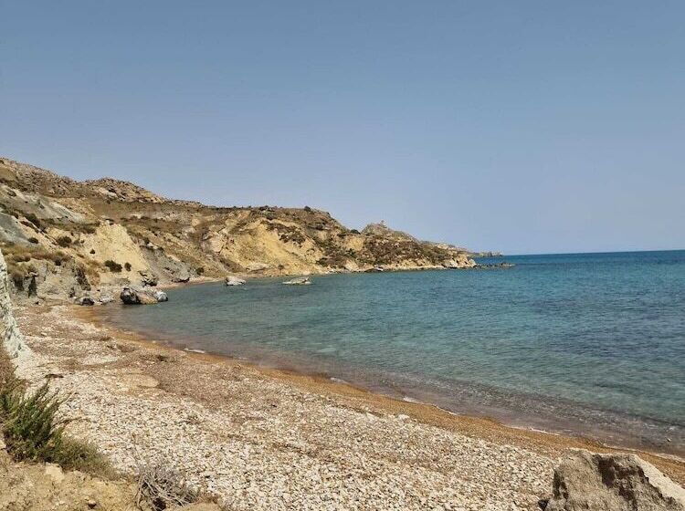 فندق Tendu  Punta Bianca Glamping Camp