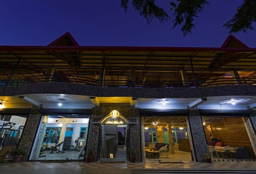 בית מלון כפרי Treebo Trend Kasar Inn With Mountain View