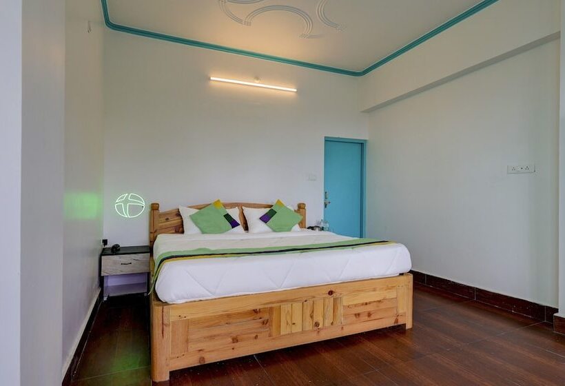 בית מלון כפרי Treebo Trend Kasar Inn With Mountain View