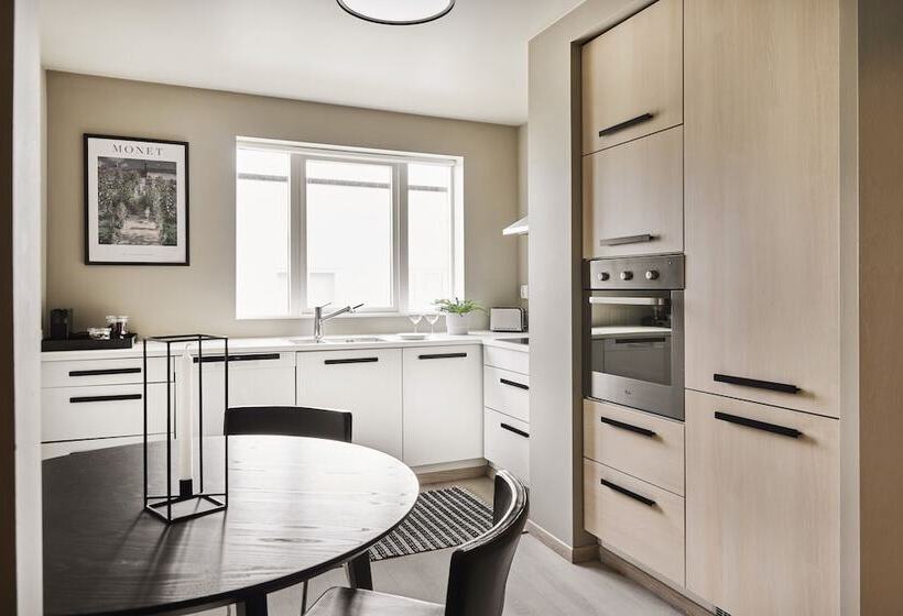 Krüger S Crib By Staysville