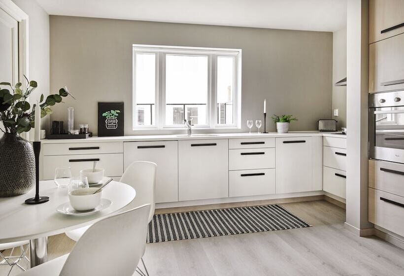 Krüger S Crib By Staysville