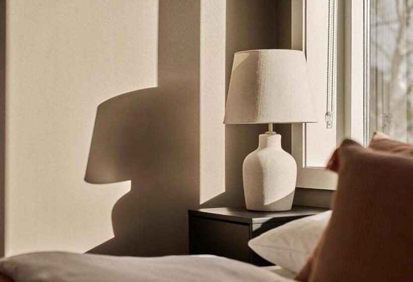 Krüger S Crib By Staysville