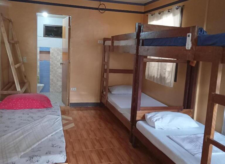 Marian Pension El Nido