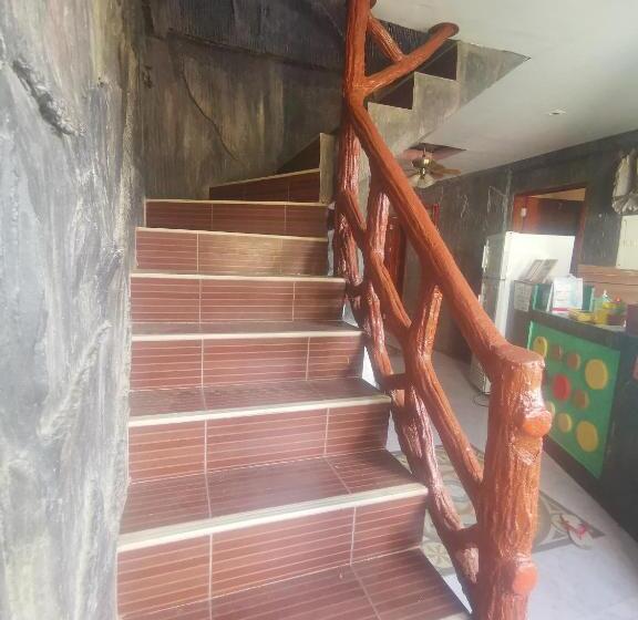 Marian Pension El Nido