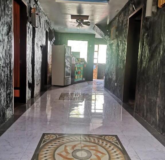 Marian Pension El Nido