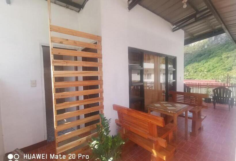 Marian Pension El Nido