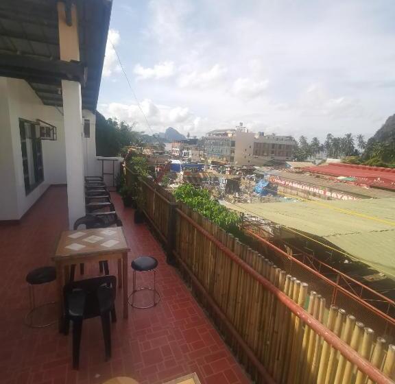 Marian Pension El Nido