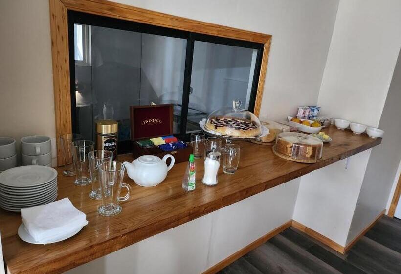 Пансион Hostal Casablanca