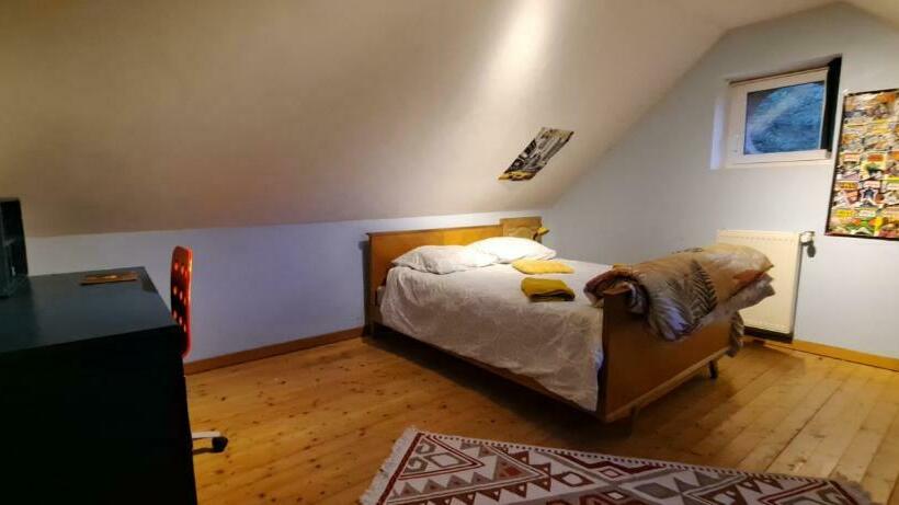 ペンション L Ancienne Distillerie La Fine Colombe