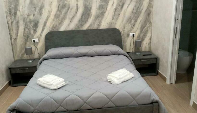 פנסיון Piazza Duomo