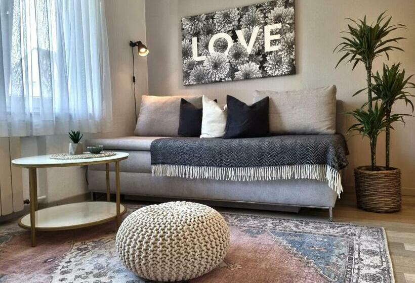 פנסיון Stay Awhile Apartment 5 Min Zum Gop, Bali Therme, Hdz & Klinik Nähe, Netflix