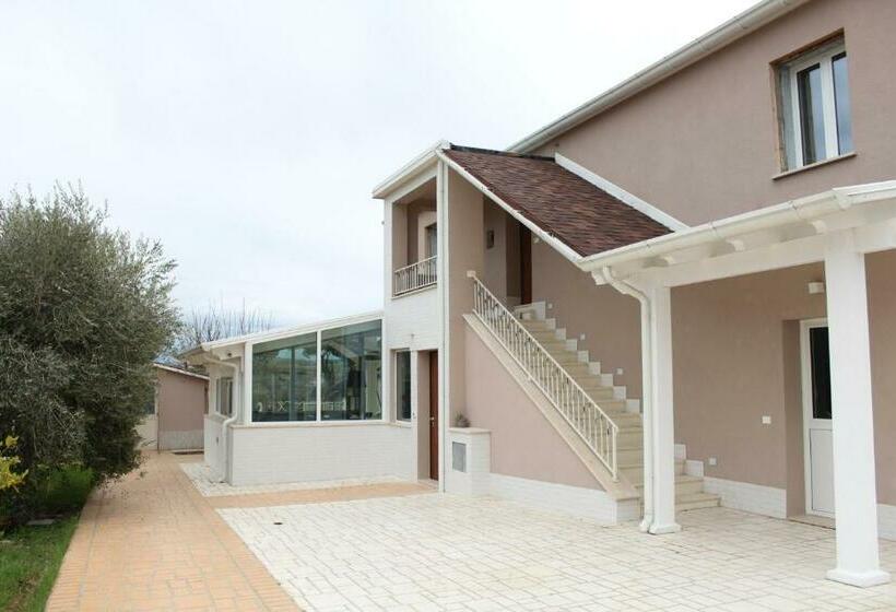 膳宿费 Villa Natura