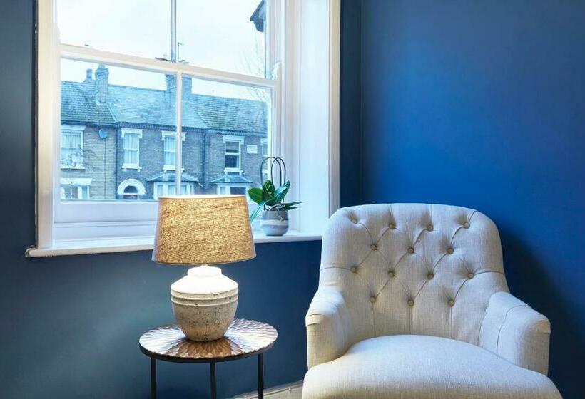 فندق صغير 51 Risbygate Street Bury St Edmunds