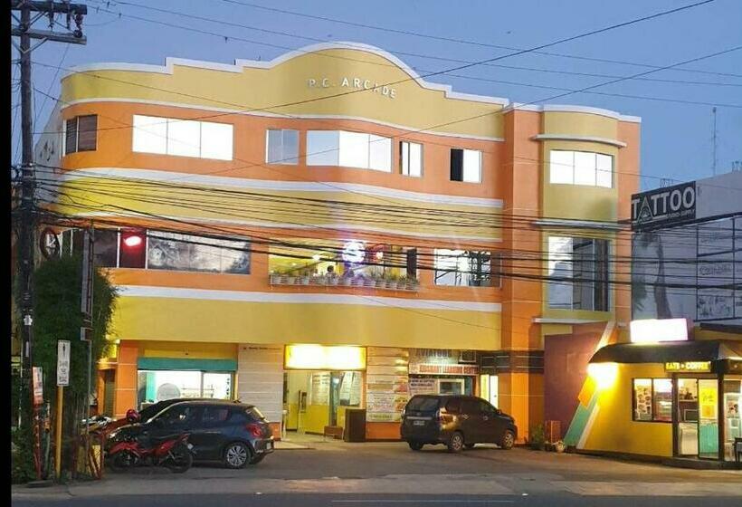 هاستل Corazon Tourist Inn