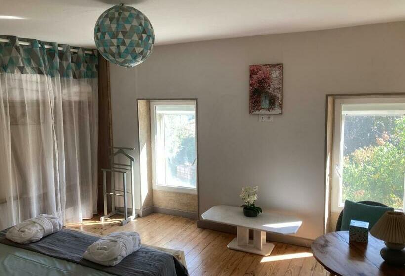 ベッドアンドブレックファースト Chambres Pleine Nature