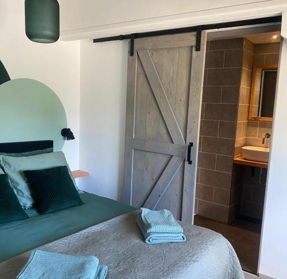 تختخواب و صبحانه De Bloesem