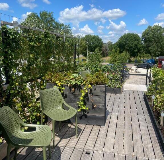 住宿加早餐  De Bloesem