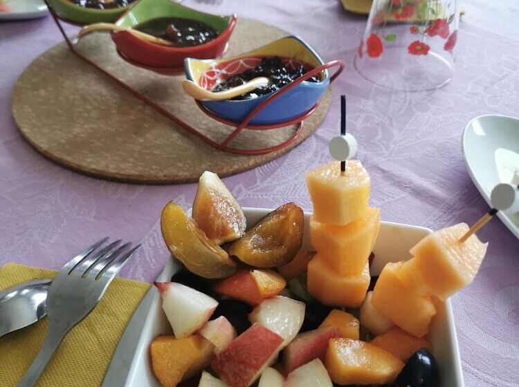 ベッドアンドブレックファースト Domaine Des 3 Cyprès Chez Nath & Pat