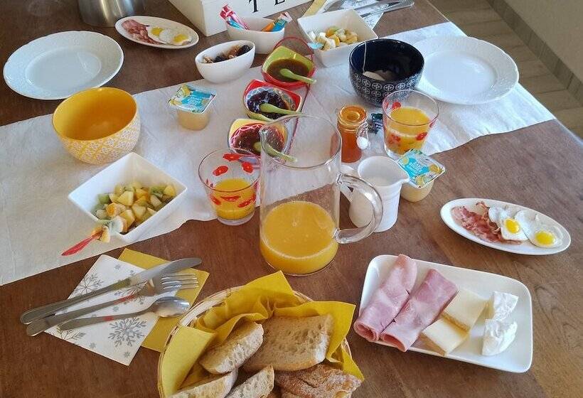 ベッドアンドブレックファースト Domaine Des 3 Cyprès Chez Nath & Pat