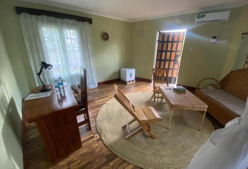 住宿加早餐 Mwi Village House