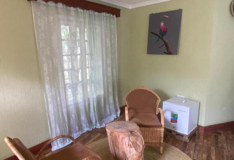 住宿加早餐 Mwi Village House