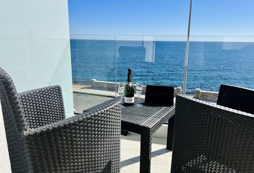 住宿加早餐  Naxos Marina Bay