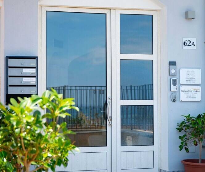 住宿加早餐  Naxos Marina Bay