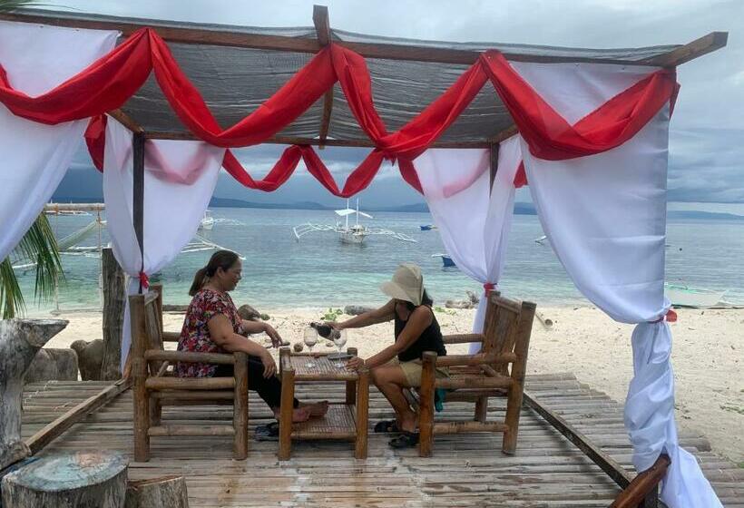 צימר Nitasnipahut Pamilacan Island