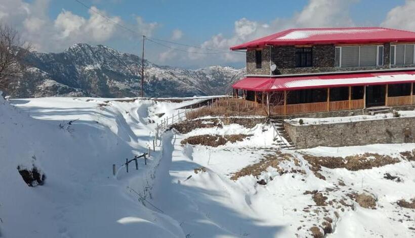 ベッドアンドブレックファースト The Rosly Estate