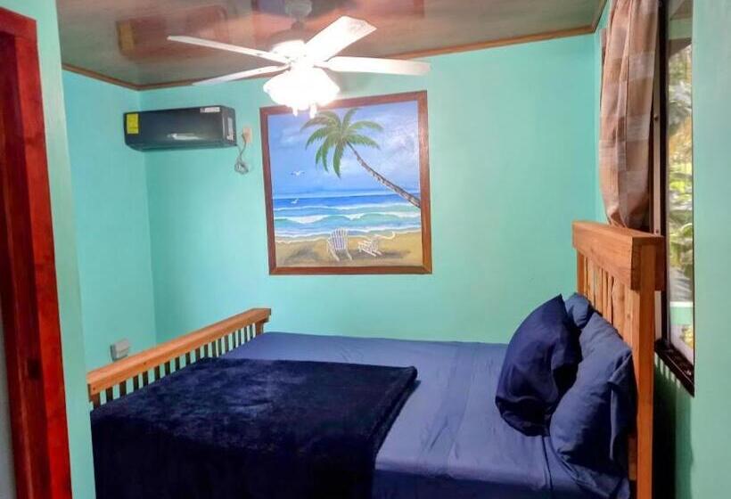 Hospedaje Rosa Del Mar & Sweets Cafe