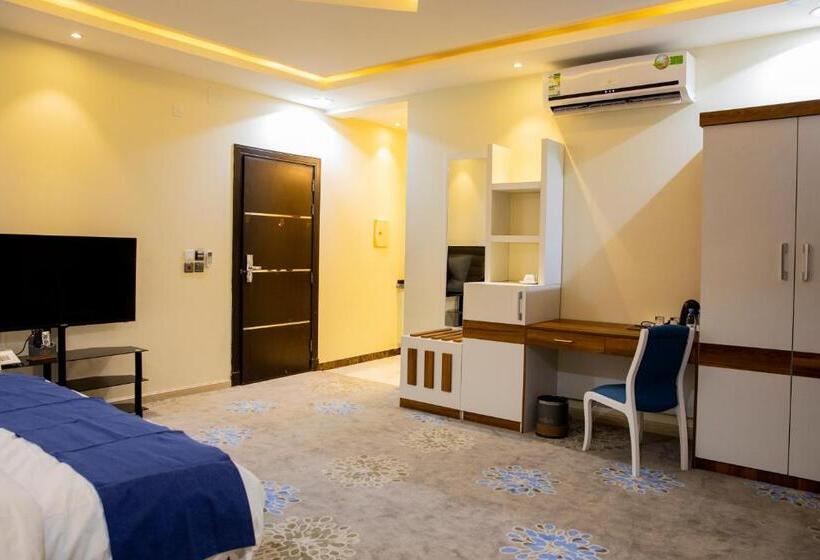 Отель Alfaw Plaza