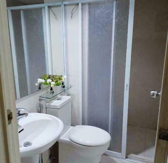 فندق Azure Urban Resort With Wifi And Netflix