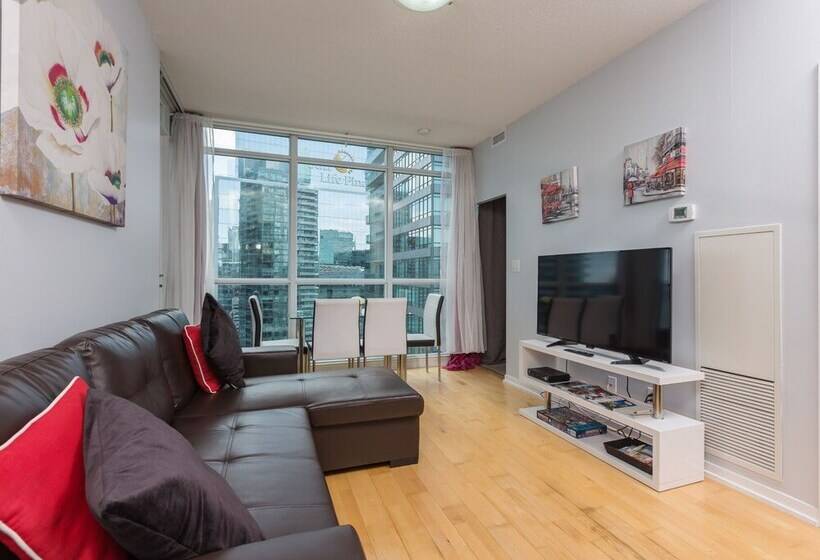 هتل Bremner Blvd Cn Tower Union Station