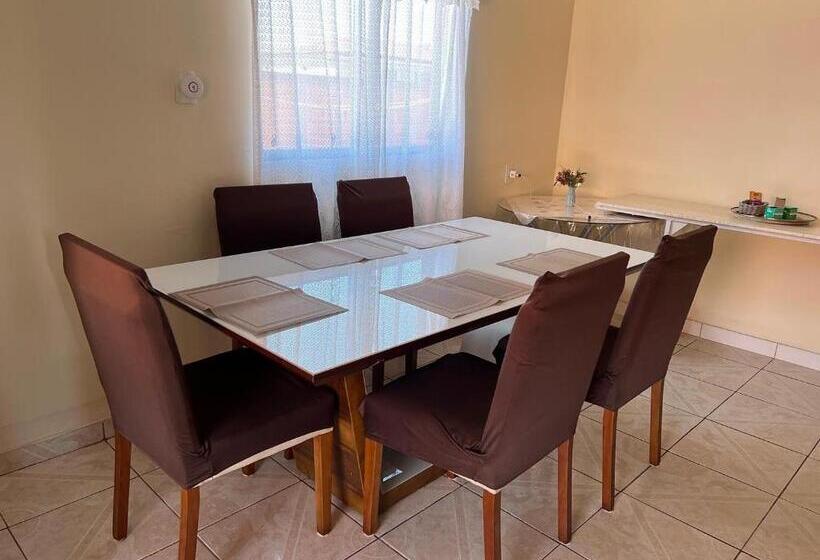 Отель Hostel Girassol