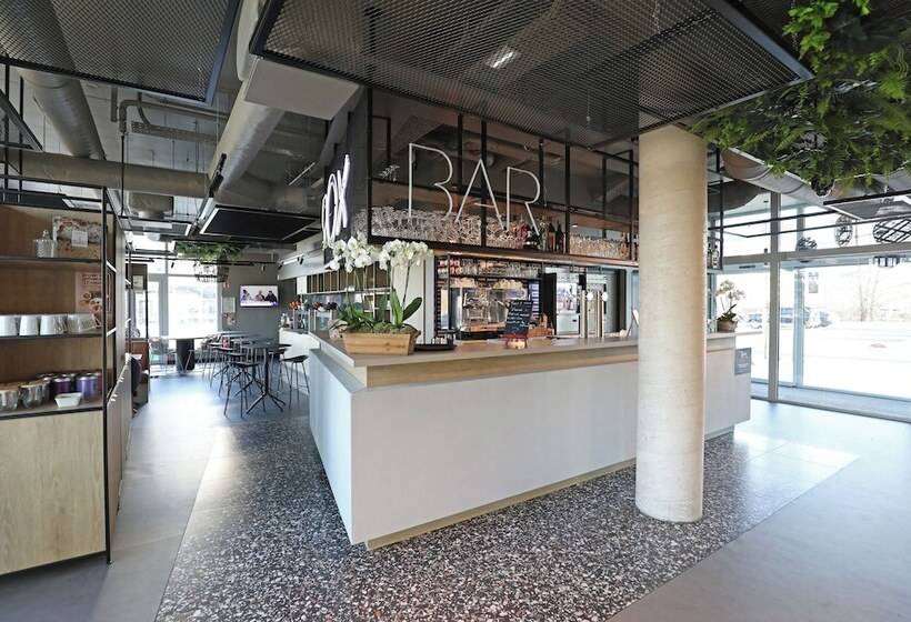 בית מלון כפרי Ibis Bourgoin Jallieu Medipole