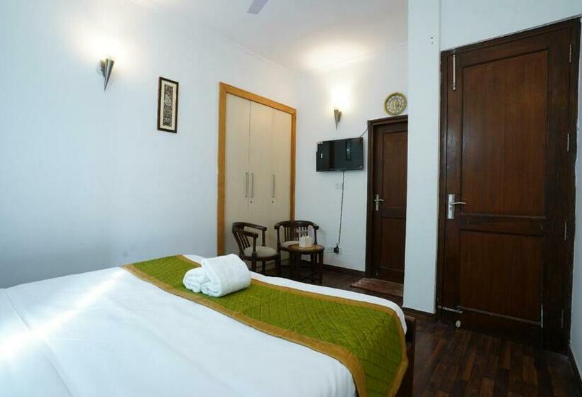 ホテル Malang By Baakhei