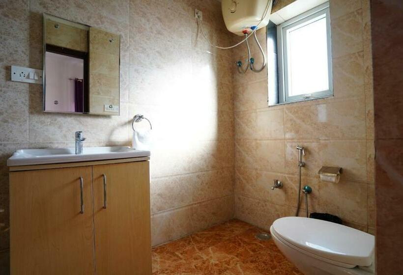 ホテル Malang By Baakhei