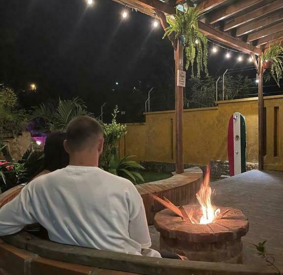 酒店 Montenebo Missionary House