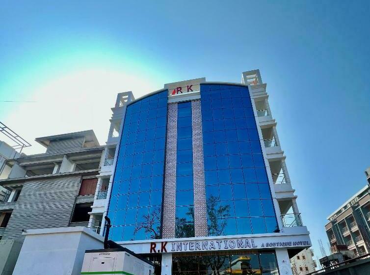 Отель Rk International