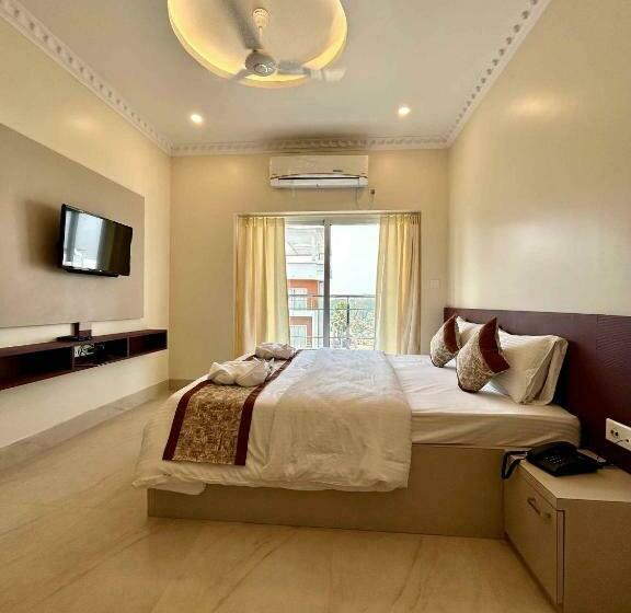 Отель Rk International