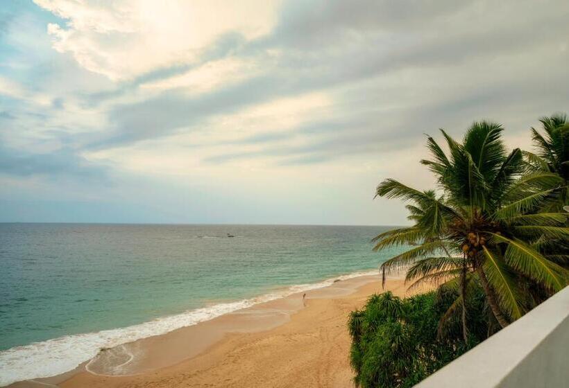 فندق Sky Breeze Right On The Beach