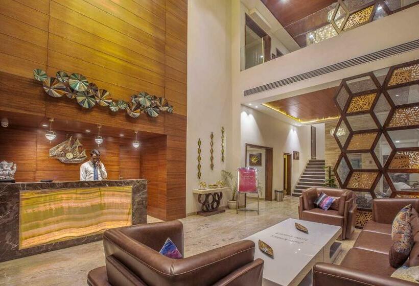 ホテル The Mystic Palms