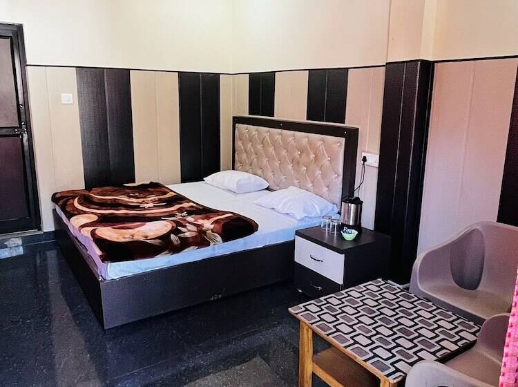 فندق The Palm Resort