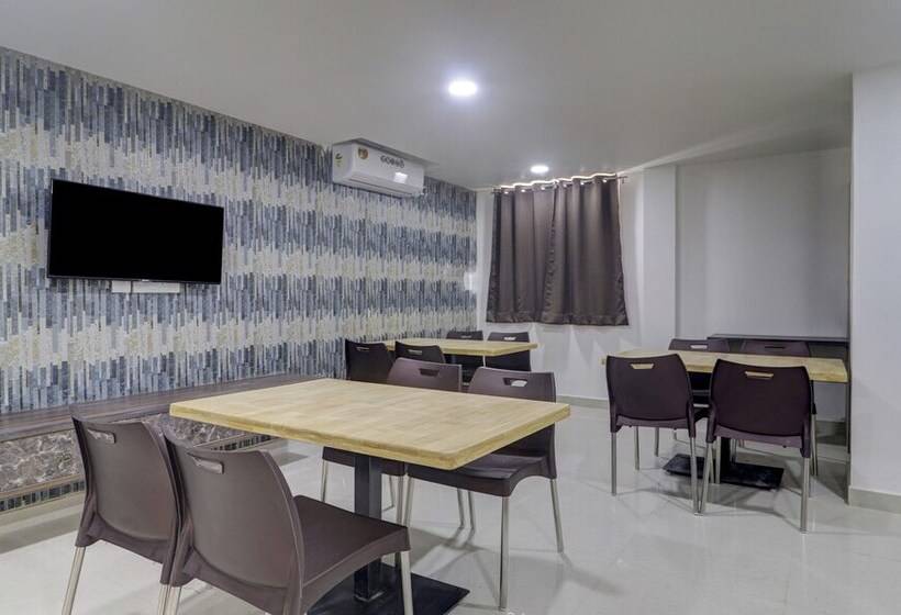 هتل Treebo Destination Inn